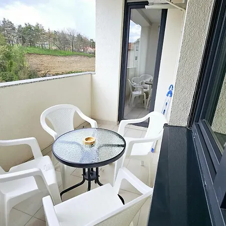 Car Apartment Novi Pazar